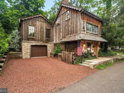 73 W Mechanic St