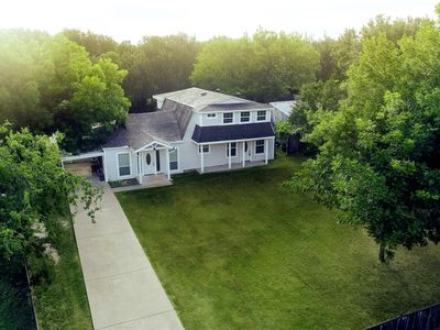 405 Granbury Ct
