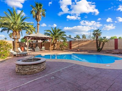 150 Drifting Sand Ct