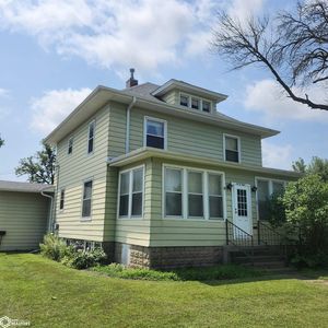 Property at 208 1st Ave N, Humboldt, IA