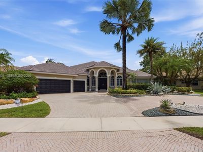 2488 Provence Cir