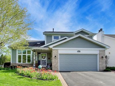 Property at 401 Quigley St, Mundelein, IL