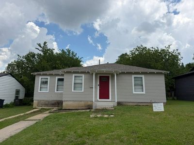 2713 Hanger Ave