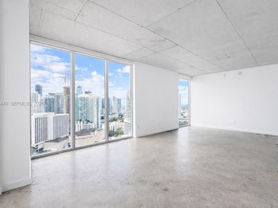151 SE 1st St APT 3001