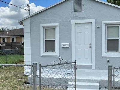 2103 NW 57th St