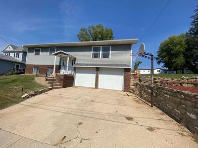 102 East Mineral Street