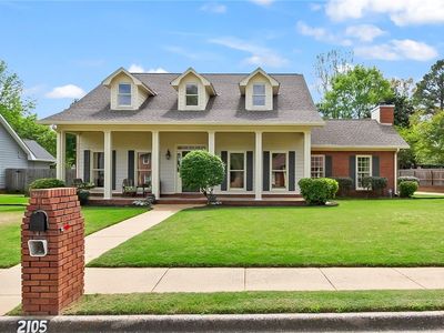 2105 Brandon Pkwy