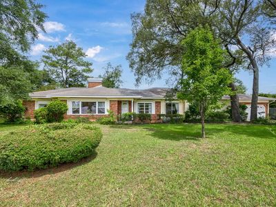 4000 Poinsett St.