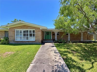 301 Bermuda Pl