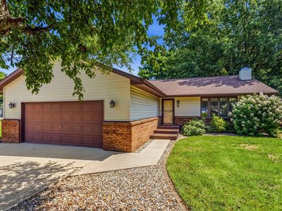 5 Southview Dr