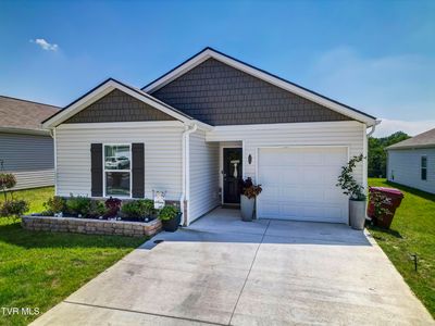 389 Arrowhead Dr