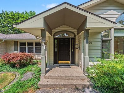 1926 Greenbriar Dr