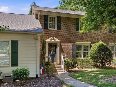 2424 Mapleton Ln