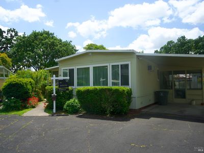60 Colonial Park Drive