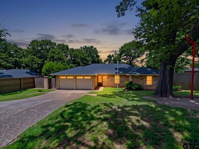 3908 Wakefield Dr