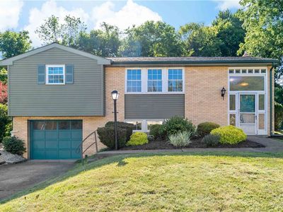 Property at 220 Amity Rd, Glenshaw, PA