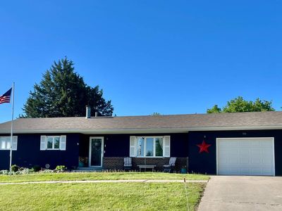 Property at 313 E Jefferson St, Mankato, KS