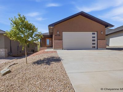 4028 Saddleback Ln