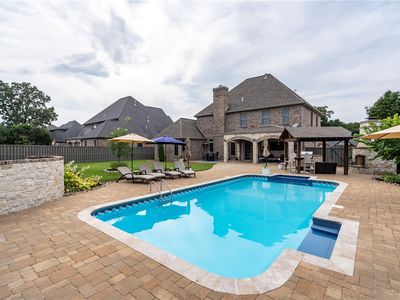3171 Laurel Cir