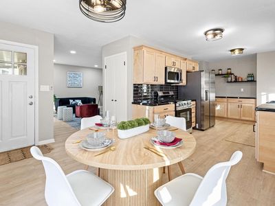 4068 North 72nd STREET