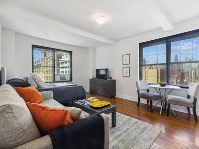200 E 16th St APT 12H