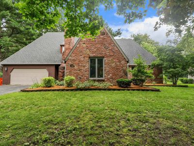 1193 N Saddlebrook Ct