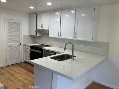 2366 Adirondack Row Unit 6