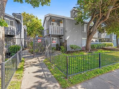 106 Rancho Dr Unit A