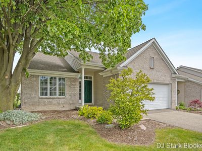2038 Palmerton Ct NE
