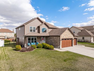 311 W Frontier Dr
