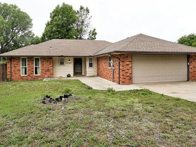 15375 Arrowhead Dr