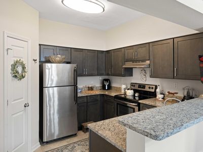 700 Daniel Ellis Dr APT 12104