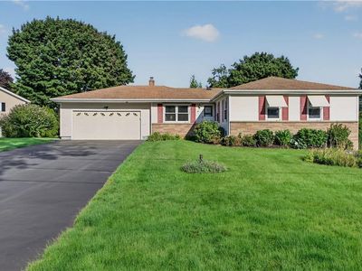60 Birchwood Dr