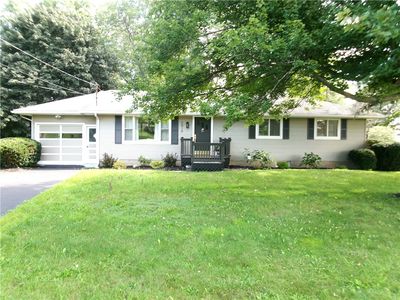 2018 Maple Ave