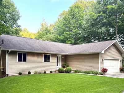 4464 Prouty Rd