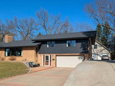 1308 Ridgeview Dr