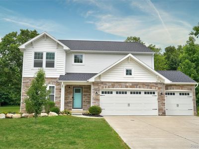 7302 Geraldine Cir