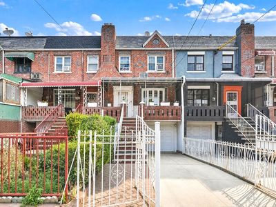 345 Remsen Ave