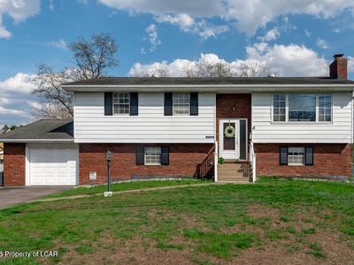 312 Stephanie Dr