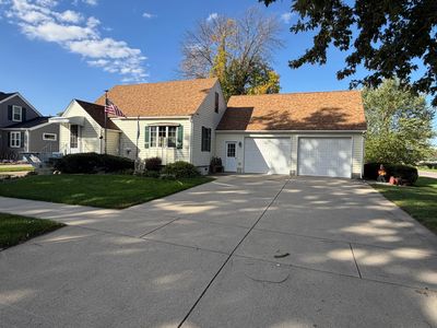 Property at 908 8th Ave SW, Faribault, MN