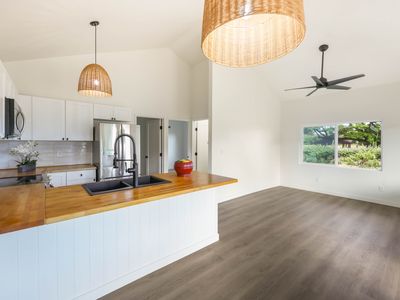 Property at 9943 Kahakai Rd, Waimea, HI