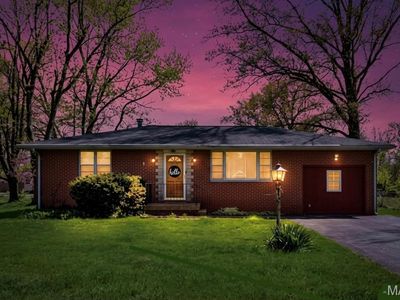 725 Jackson Ln