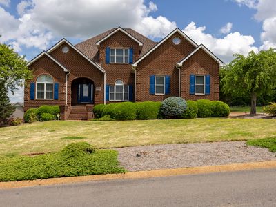 2435 Breckenridge St