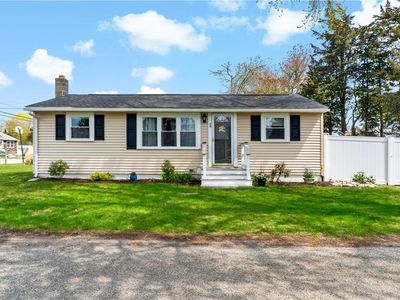 75 Spruce Rd