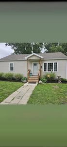 306 S Vine St