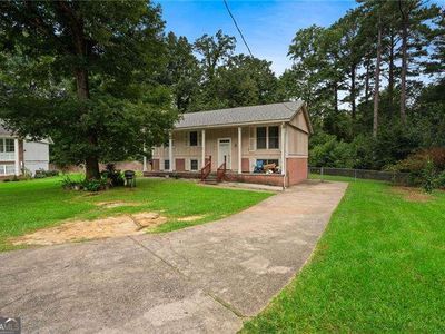 1140 Pineglen Dr