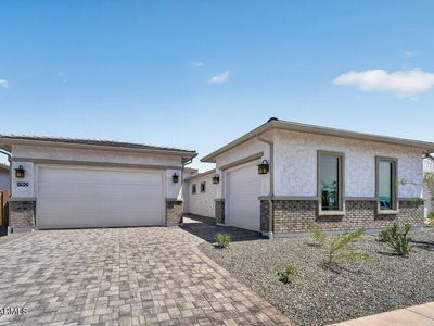 1750 E DUANE Lane
