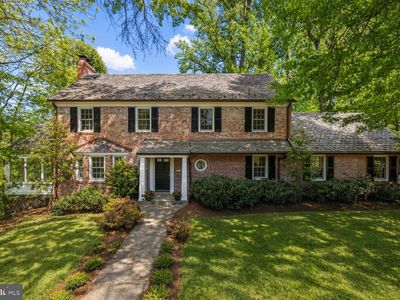 2025 Trumbull Ter NW