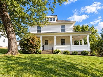 107 Thompson Ave