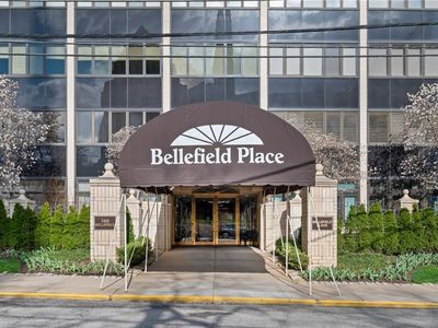 146 N Bellefield Ave APT 804